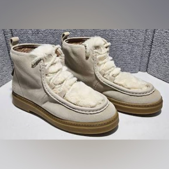 NEW COLE HAAN Women's All-Day Summit Lace Up Chukka Booties Boots Fur Winter
